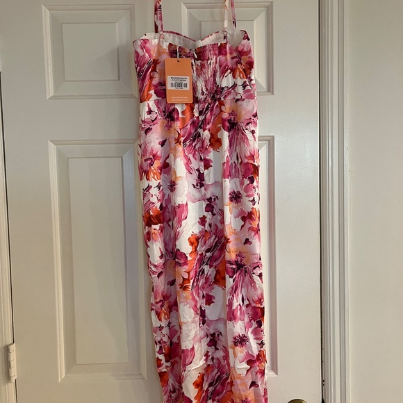 That’s so fetch Astra Midi Dress - pink floral - Picture 4 of 6